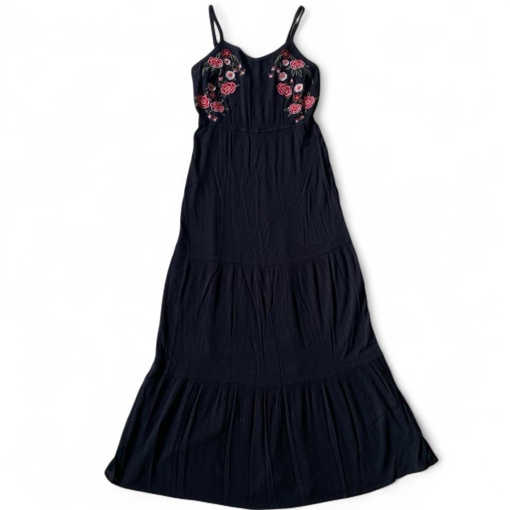 Chic Black Maxi Dress with Floral Accents
